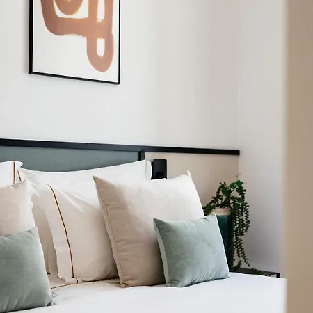 The House On The Pink Street In Hotel apartamentowy 4*