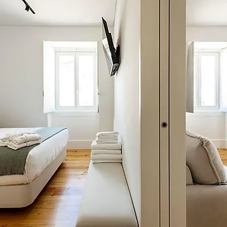 The House On The Pink Street In Apartmanhotel Lisboa
