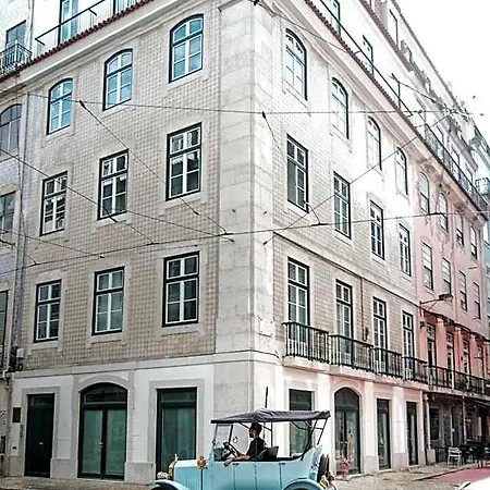 The House On The Pink Street In 4* 리스본